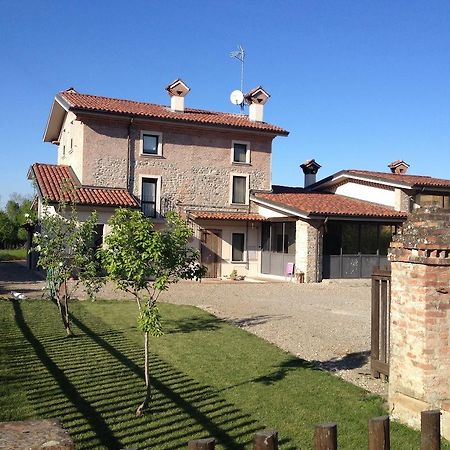 B&B La Corte Vigolzone ภายนอก รูปภาพ